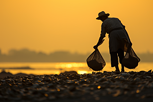 海边赶海滩涂海货摄影图