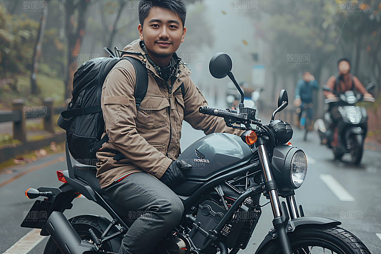 机车人物摩托车形象摄影图