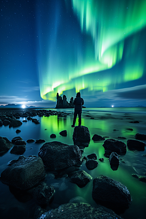 极光爆发北极光自然摄影图