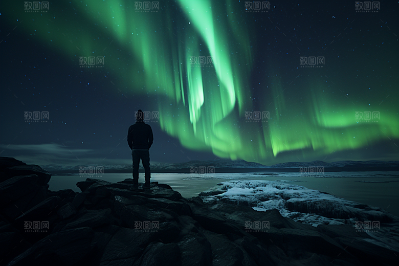 极光爆发夜景欧若拉摄影图