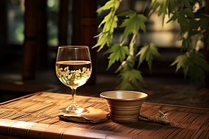 美酒酒具酒瓶摄影图