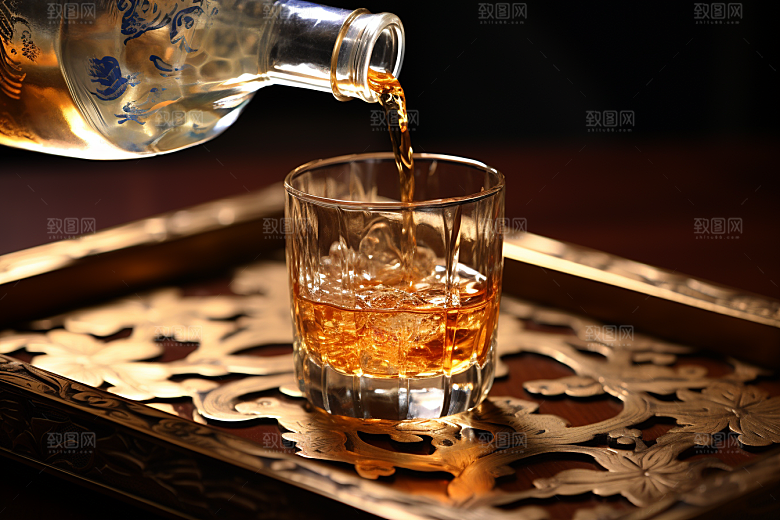 美酒酒瓶饮品摄影图