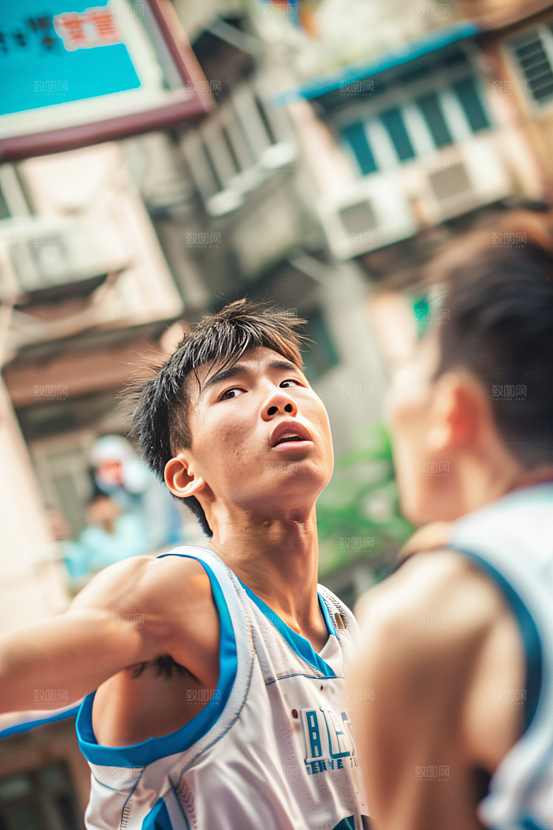 打篮球的人锻炼健身摄影图