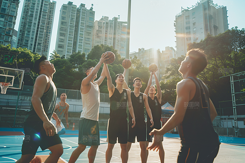 打篮球的人投篮高清摄影图