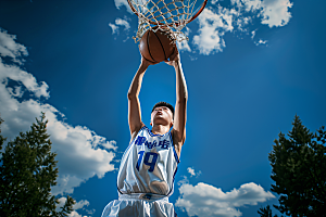 打篮球的人运动青年摄影图