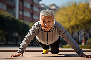 老年人锻炼健身晨跑摄影图
