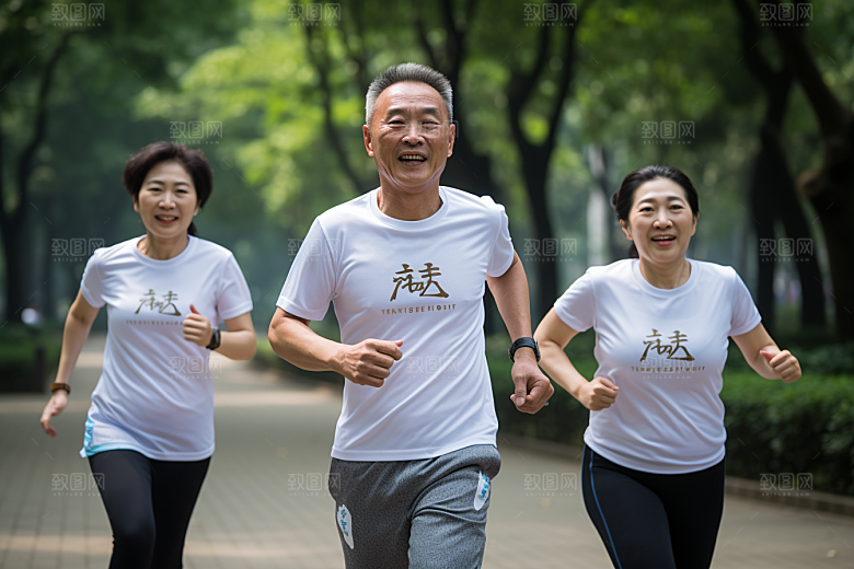老年人锻炼晨跑健康摄影图