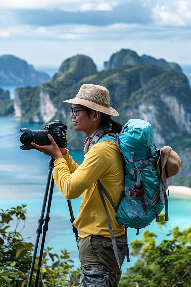 旅行人物小长假旅客摄影图
