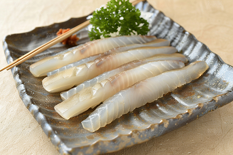 美味生鱼片美味日料摄影图