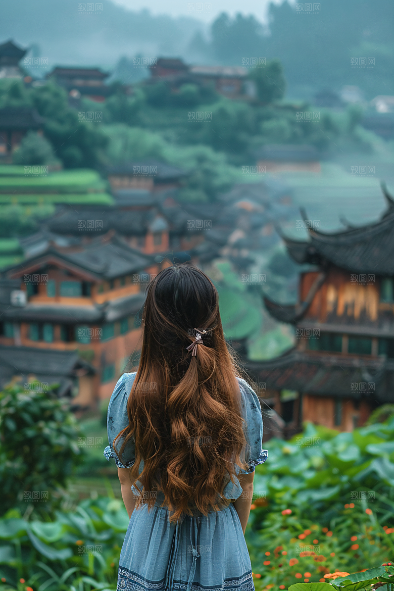 女生旅游背影人像风光素材