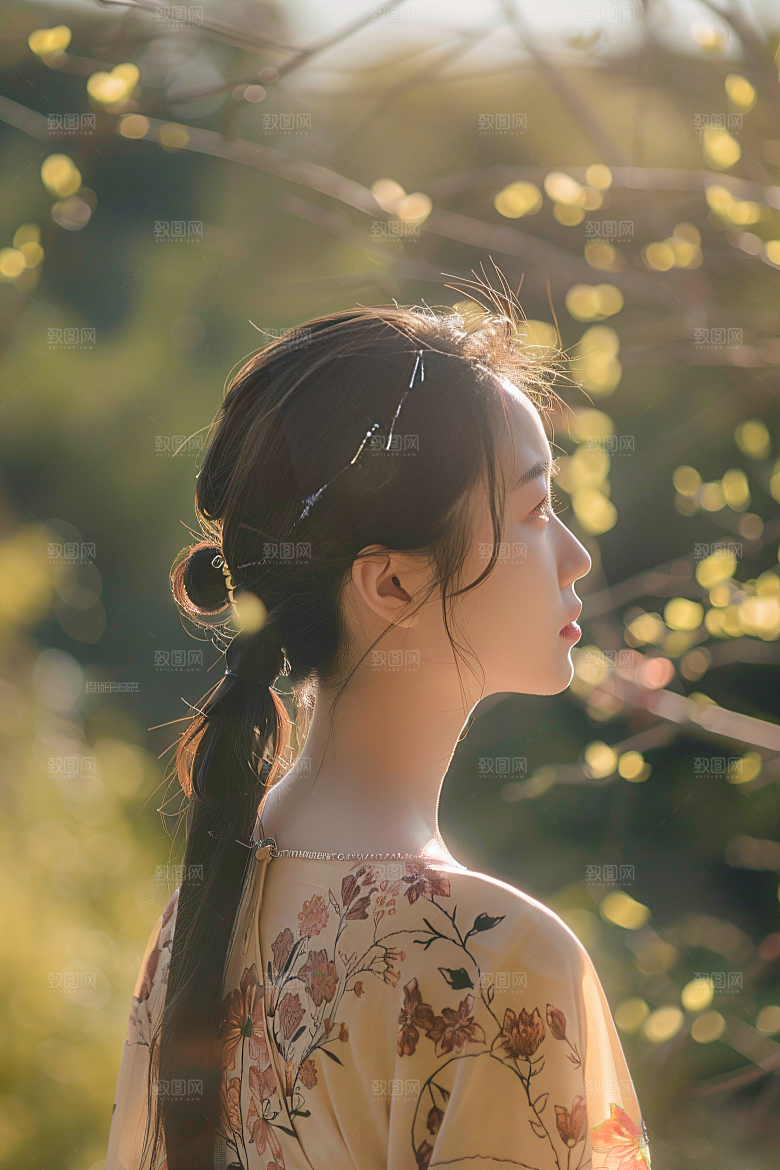女生旅游背影高清风光素材
