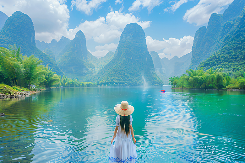 女生旅游背影自然旅行素材