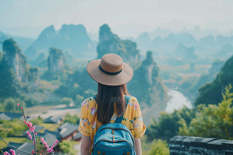 女生旅游背影风光高清素材