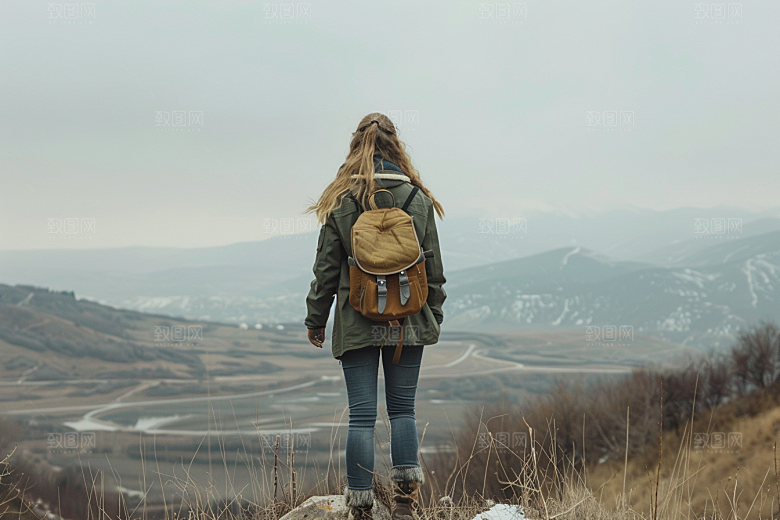 女生旅行背影风光户外摄影图