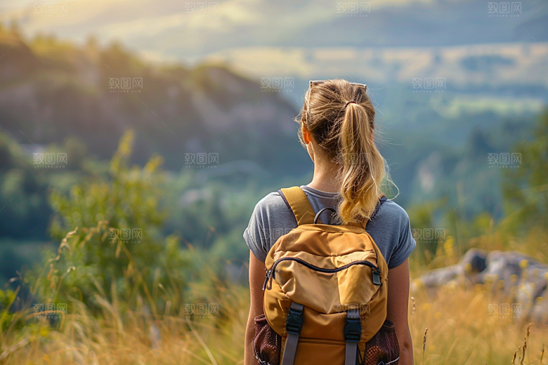 女生旅行背影高清人物摄影图