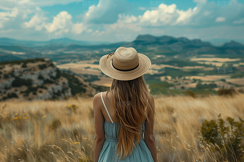 女生旅行背影辽阔自由行摄影图