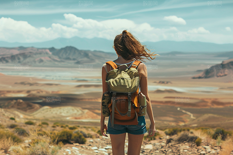 女生旅行背影高清户外摄影图