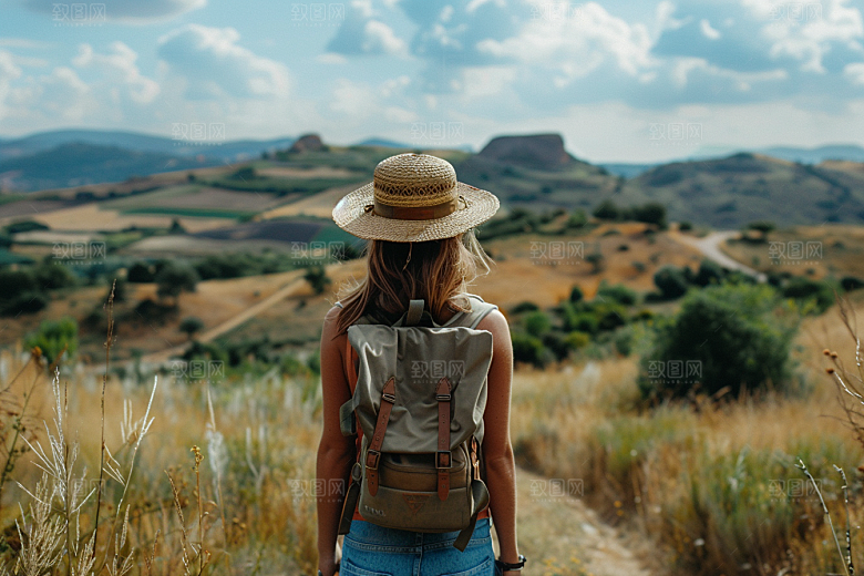 女生旅行背影风光自然摄影图