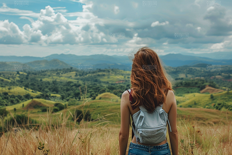 女生旅行背影人物高清摄影图