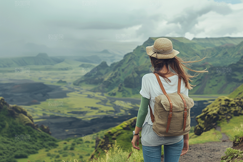 女生旅行背影人物自由行摄影图