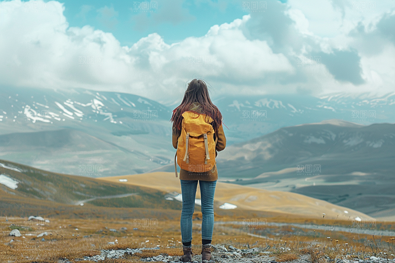 女生旅行背影自由行唯美摄影图