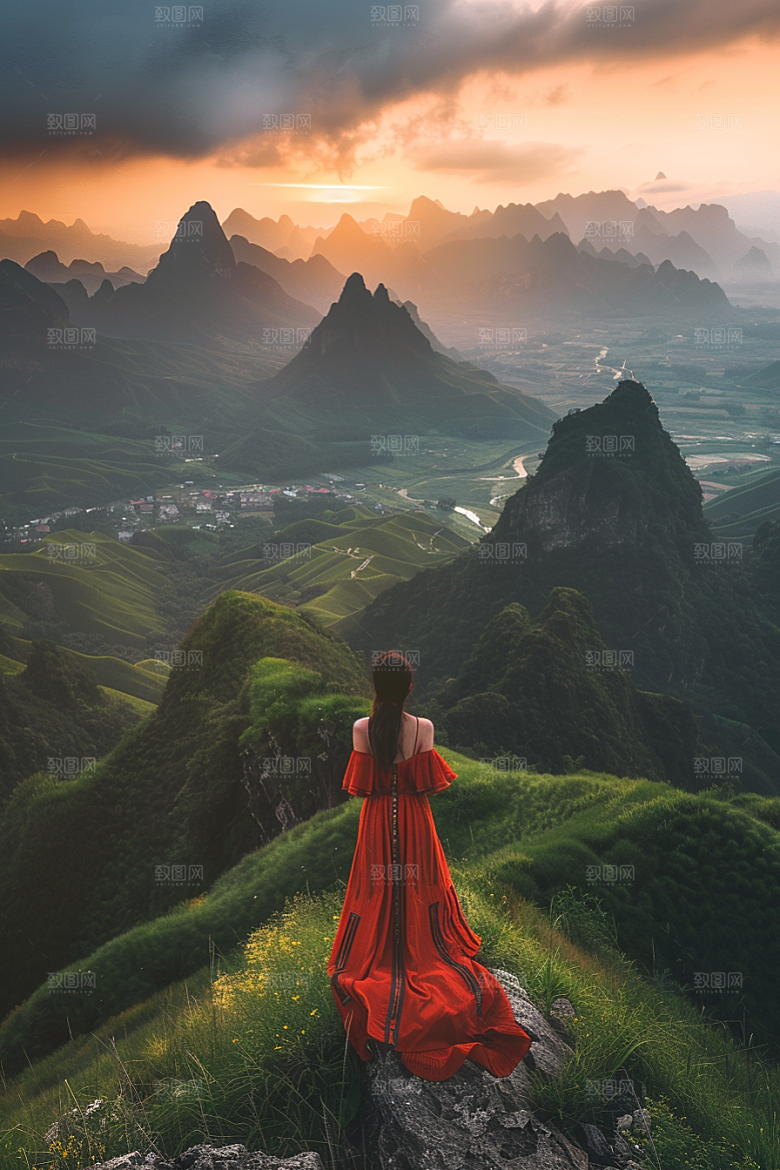 女生旅行背影自然户外摄影图