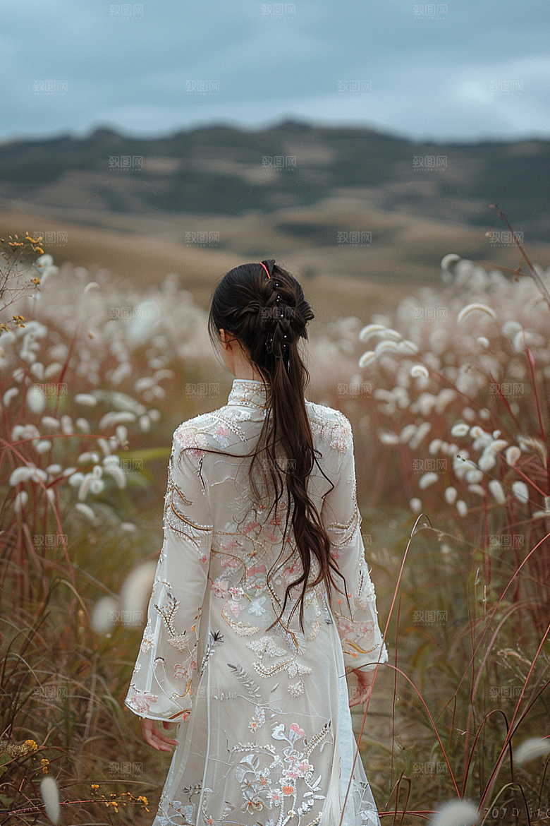 女生旅行背影自由行高清摄影图