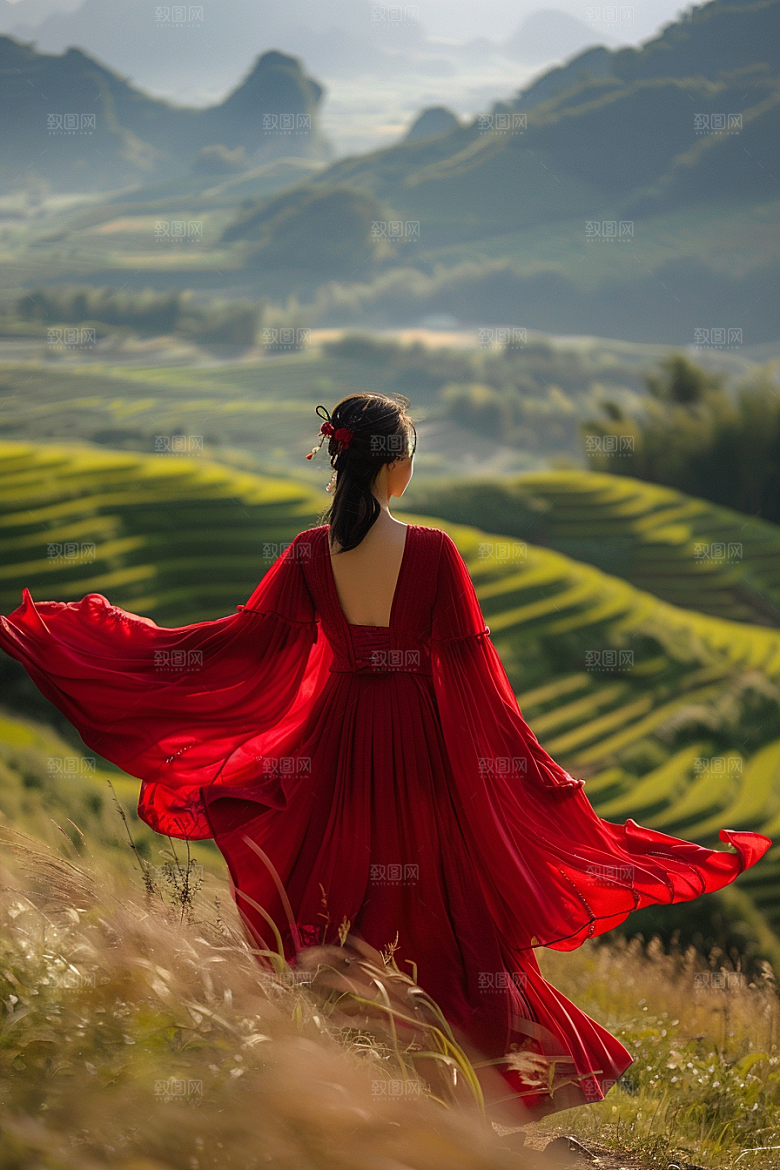 女生旅行背影自然户外摄影图