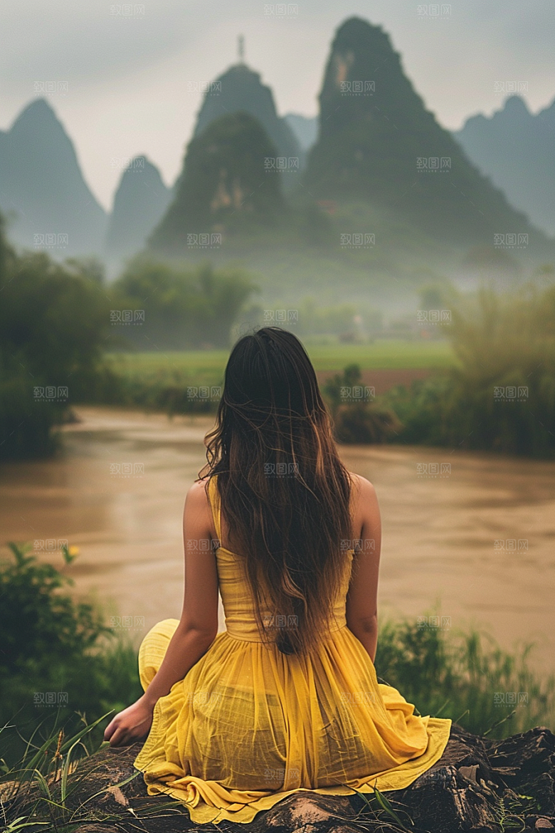女生旅行背影唯美户外摄影图