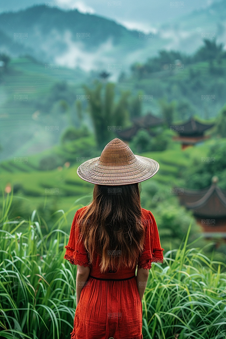 女生旅行背影徒步自然摄影图