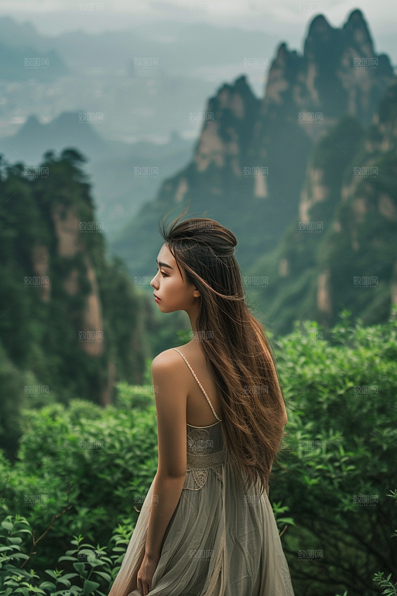 女生旅行背影唯美旅游摄影图