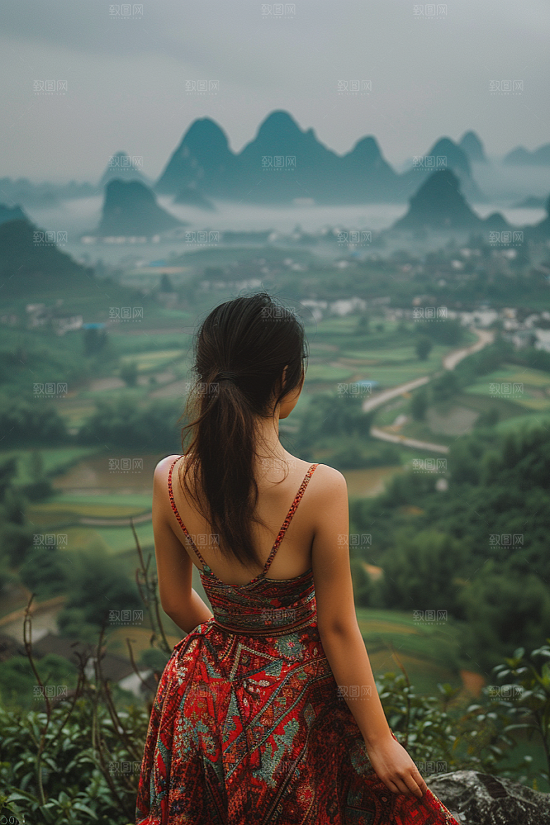 女生旅行背影自由行风光摄影图