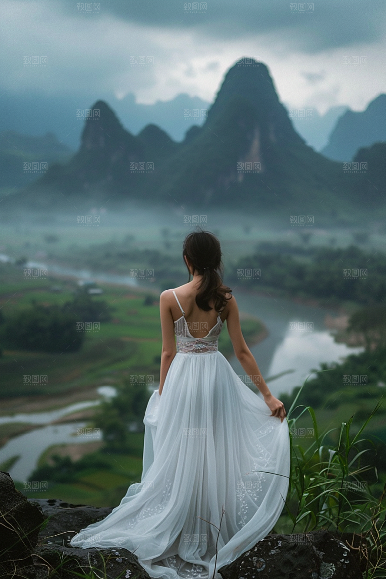 女生旅行背影人物自然摄影图