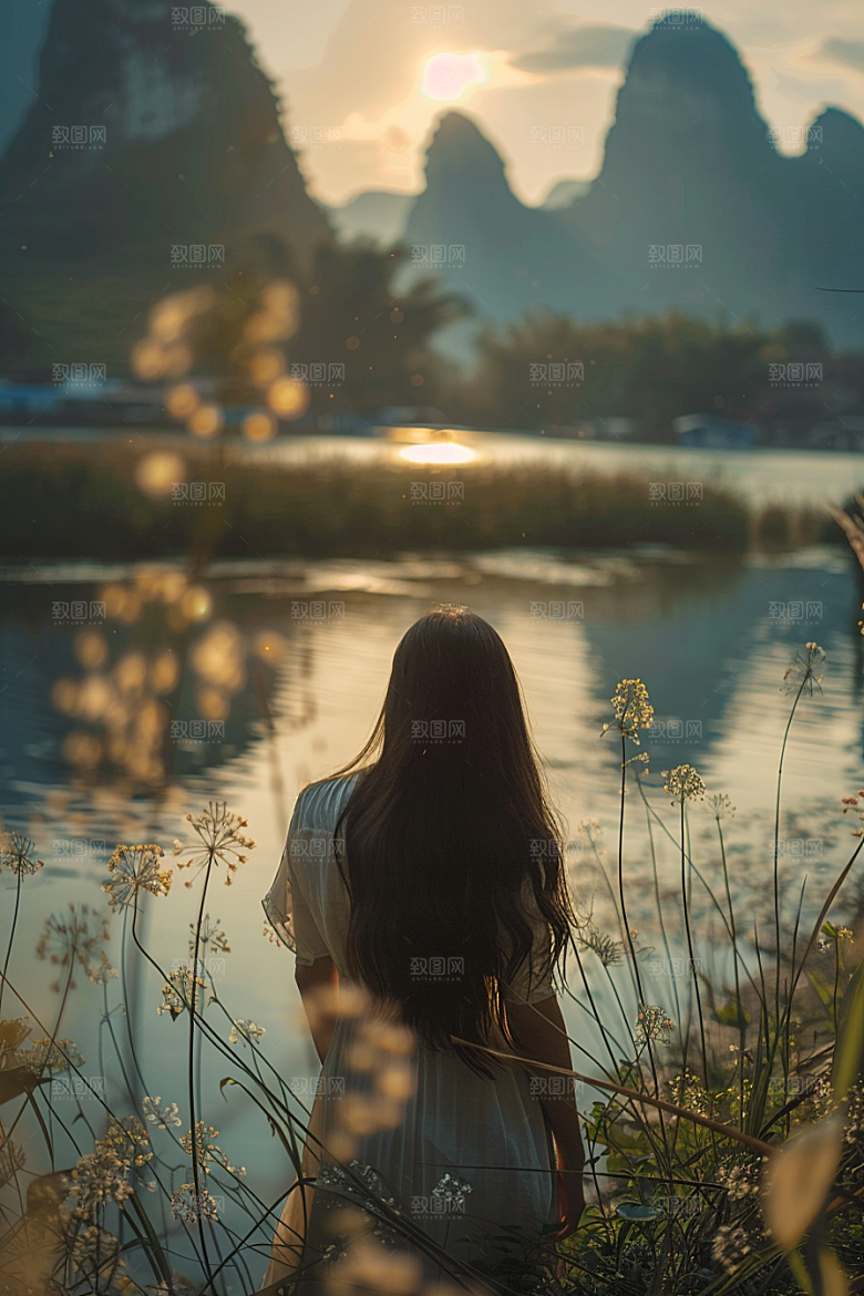 女生旅行背影唯美探险摄影图