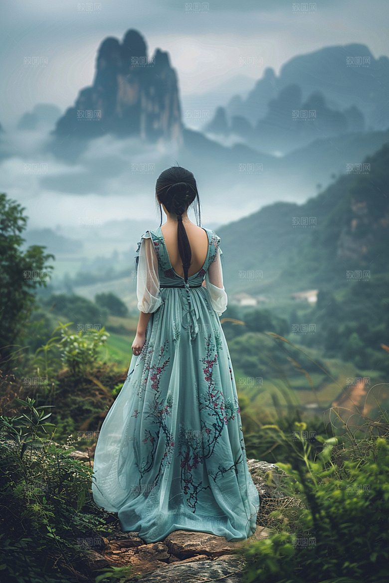 女生旅行背影高清探险摄影图