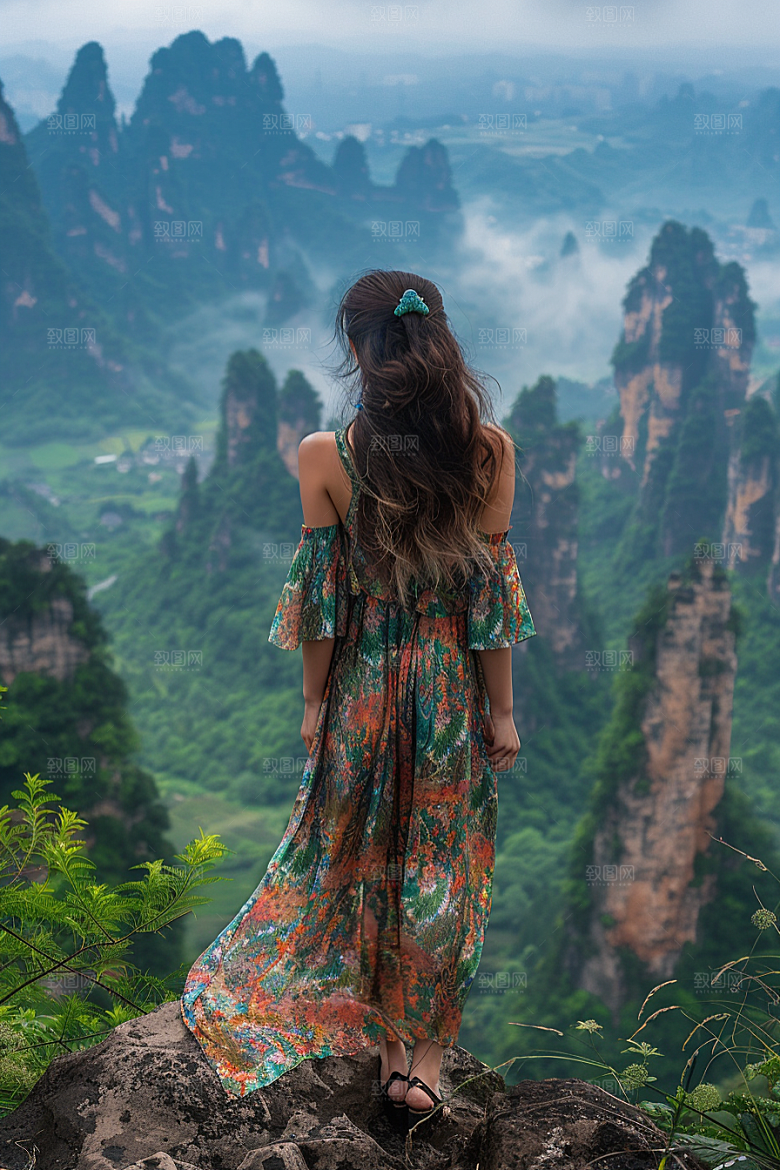女生旅行背影旅游风光摄影图
