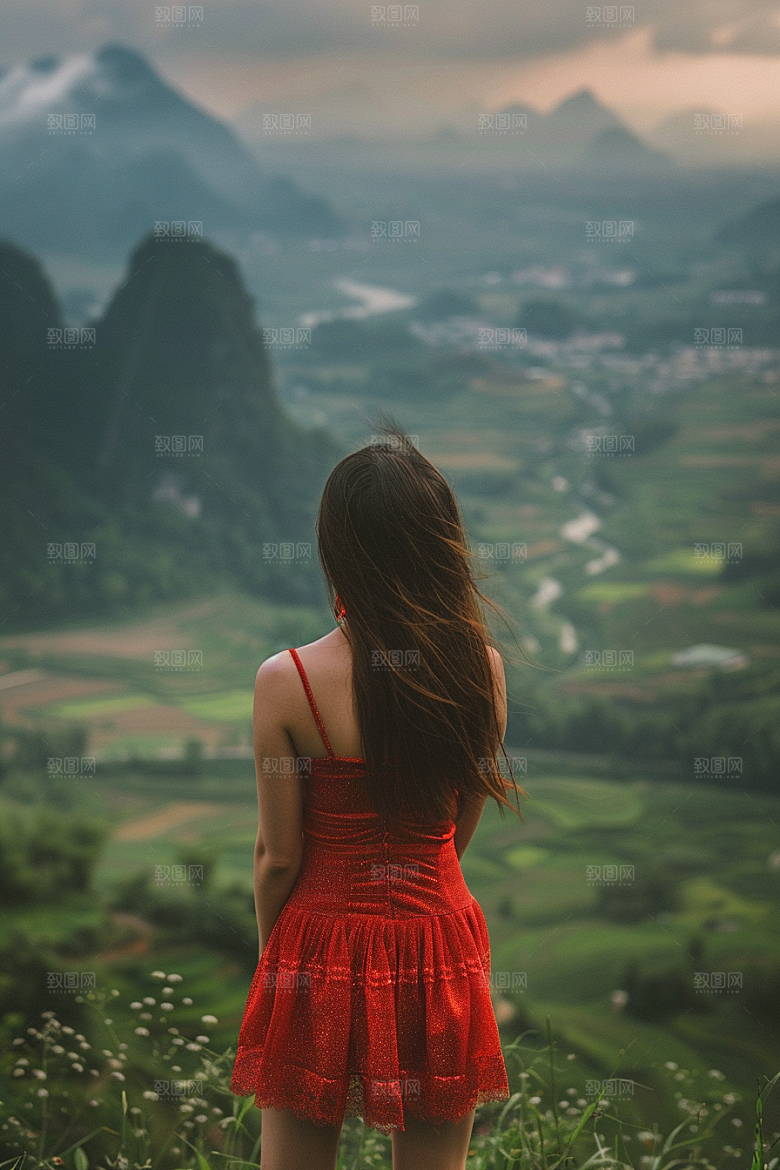 女生旅行背影自由行人物摄影图