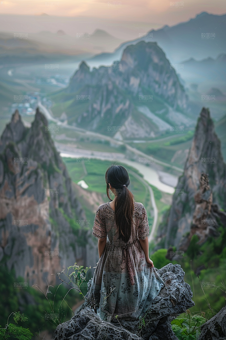 女生旅行背影风光自然摄影图