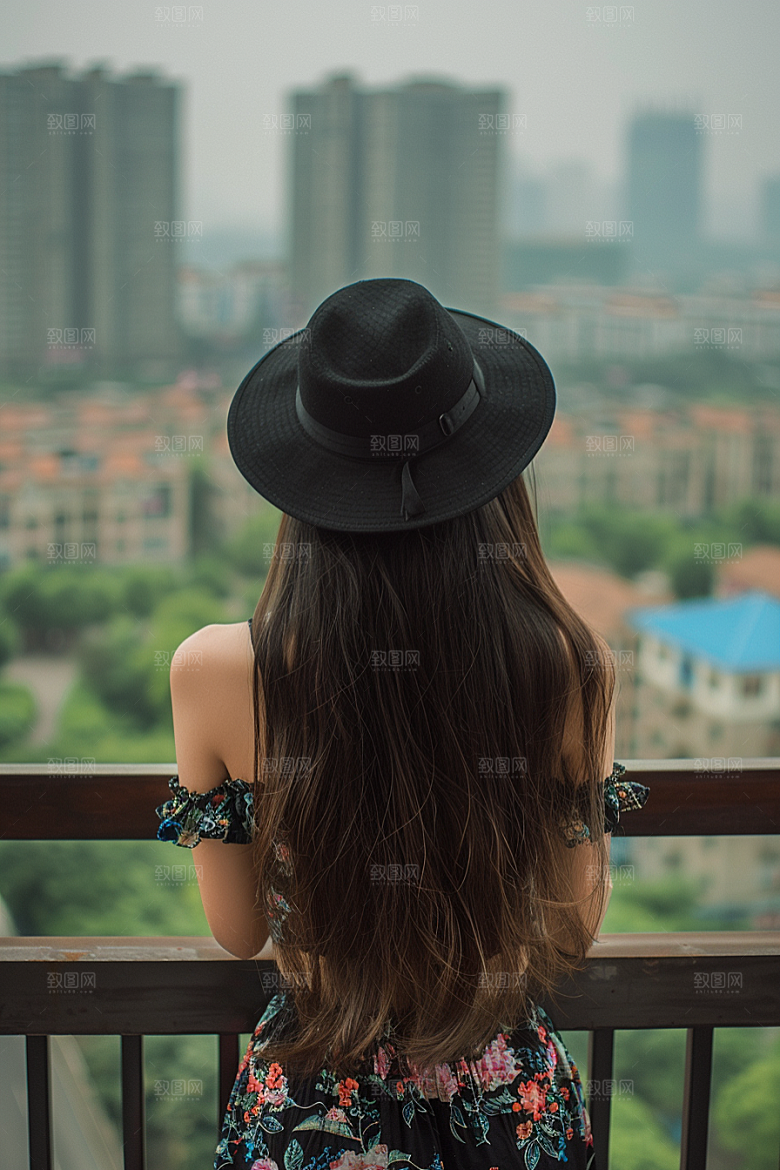 女生旅行背影人物户外摄影图
