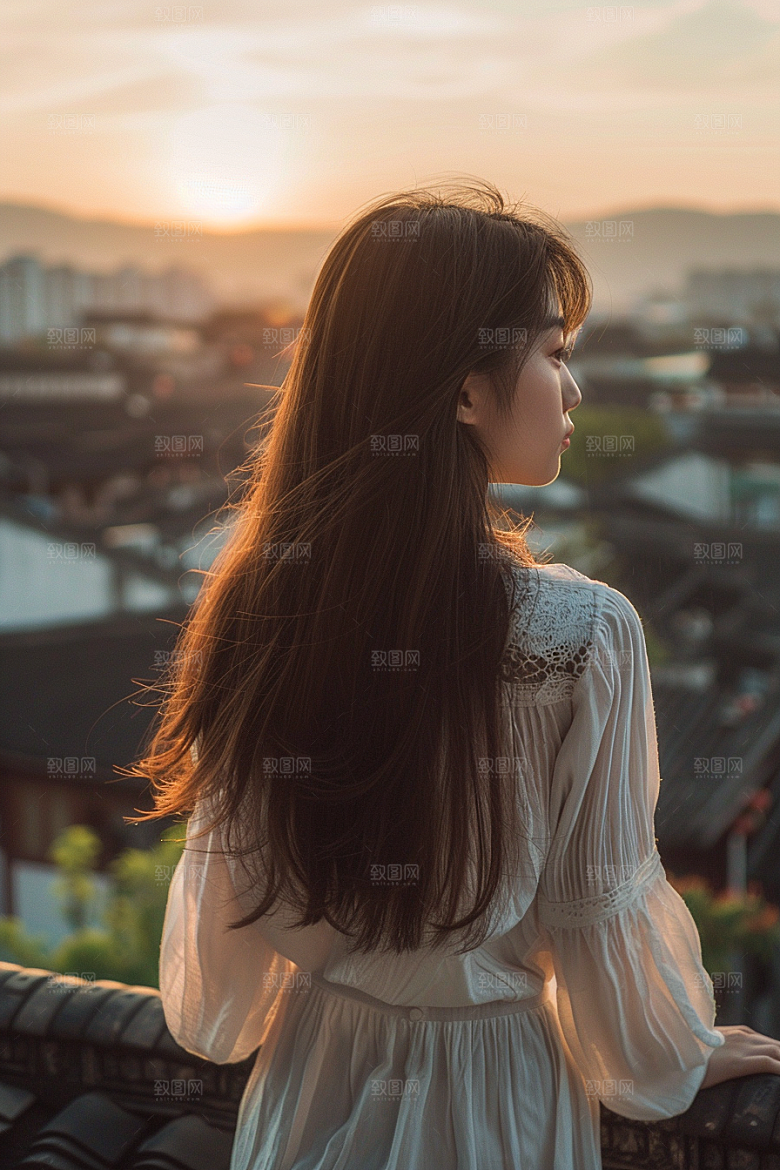 女生旅行背影户外辽阔摄影图