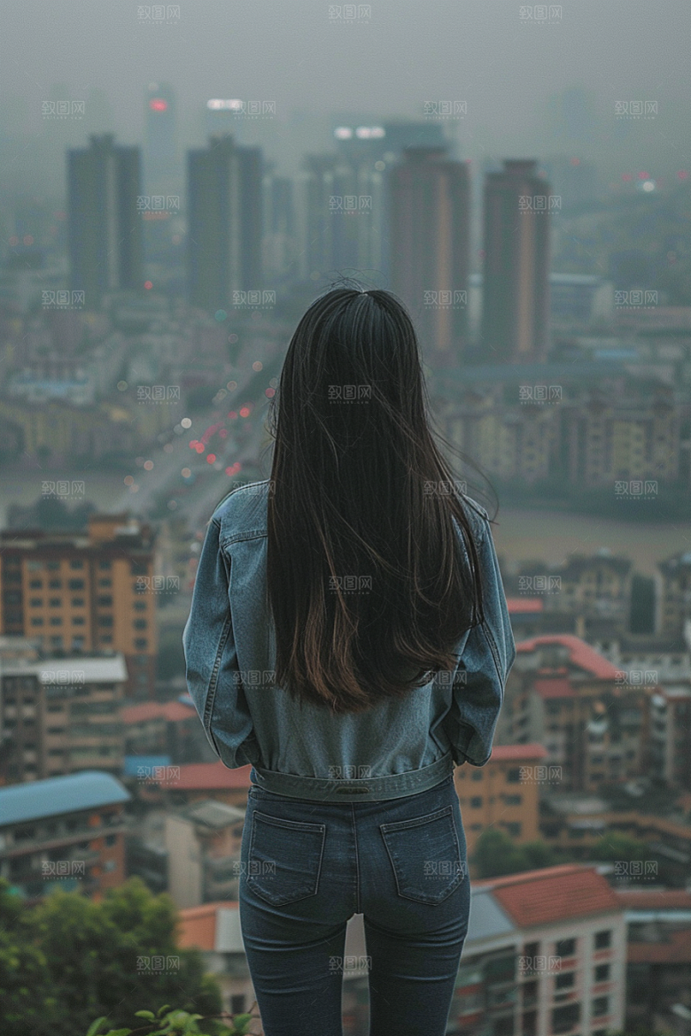 女生旅行背影旅游户外摄影图