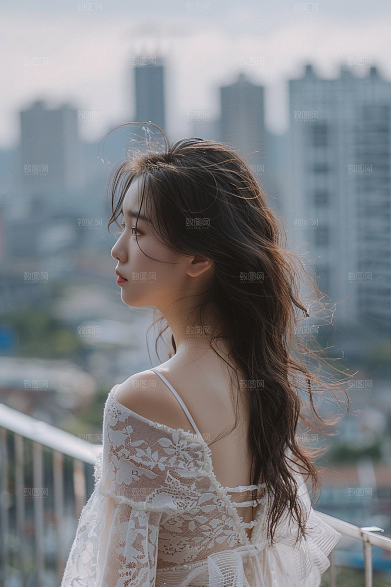 女生旅行背影人物唯美摄影图