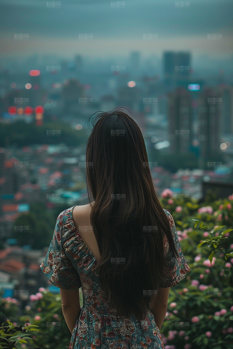 女生旅行背影唯美徒步摄影图