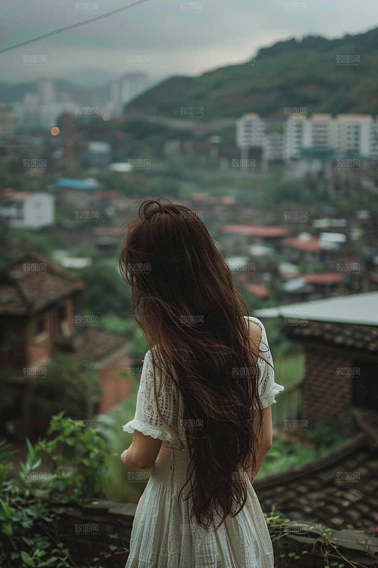 女生旅行背影户外风光摄影图