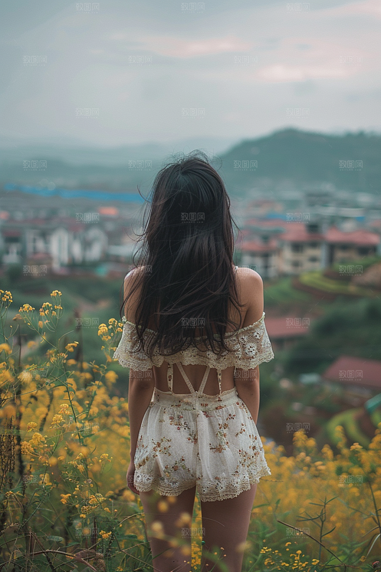 女生旅行背影唯美风光摄影图