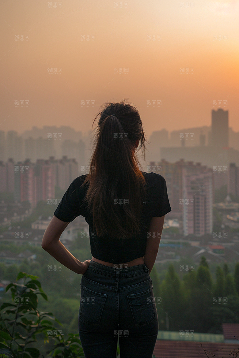 女生旅行背影唯美探险摄影图