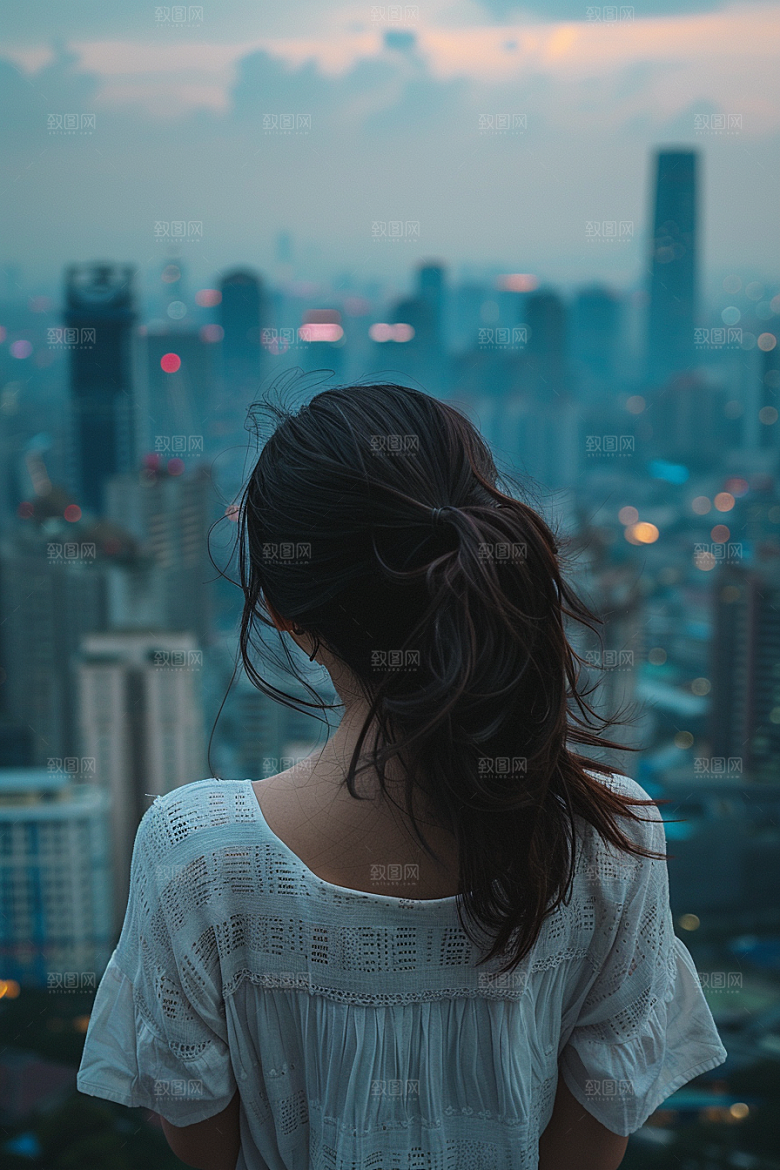 女生旅行背影户外探险摄影图