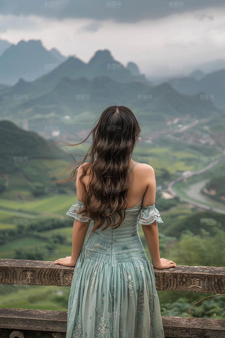 女生旅行背影旅游风光摄影图