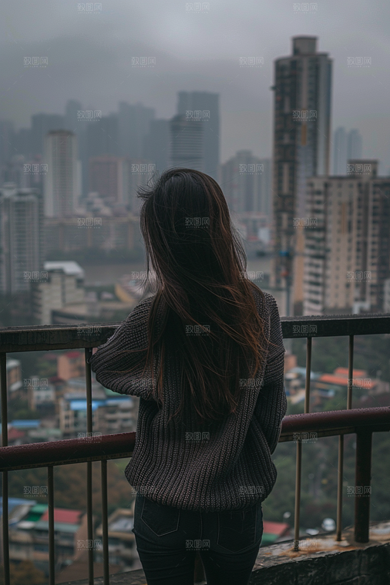 女生旅行背影徒步自由行摄影图