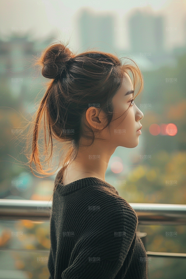 女生旅行背影唯美自由行摄影图